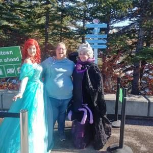 Meet your Posher, Tina